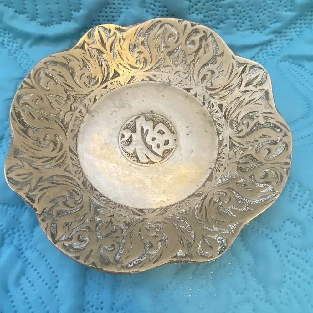ANTIQUE‎ CHINESE SMALL BRONZE BOWL OR PLATE, Korea
